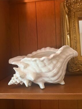 Vintage  Ceramic Seashell Planter Large